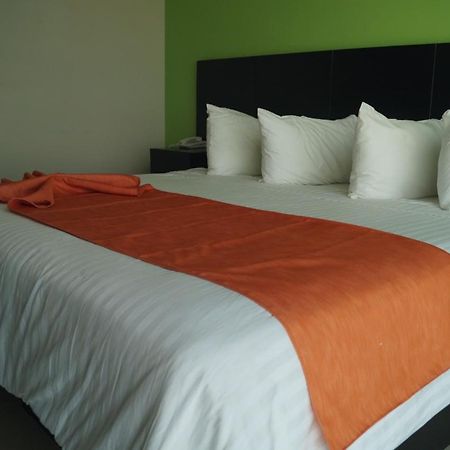 Hotel Torres Eugenia 코아트사코알코스 외부 사진